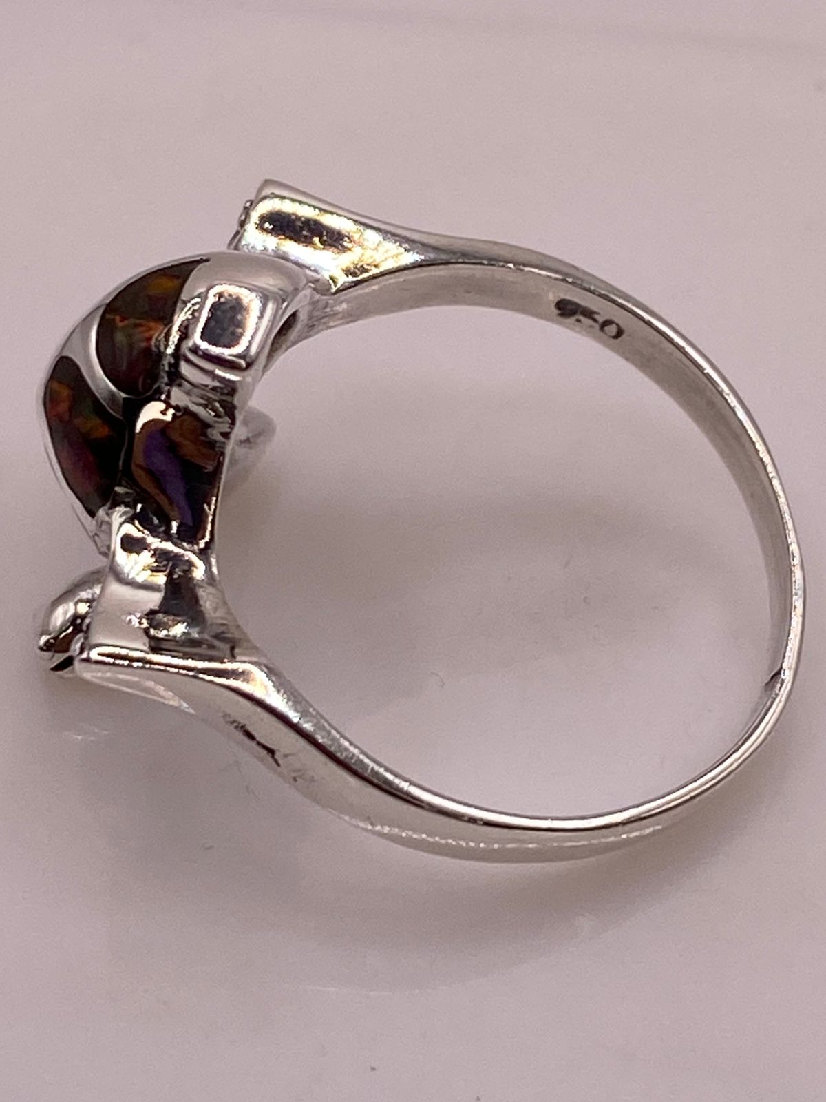 Anillo Tortuga Marina de Plata Ley 950 con Ópalo de Fuego Multicolor, sello de autenticidad Plata Ley .925