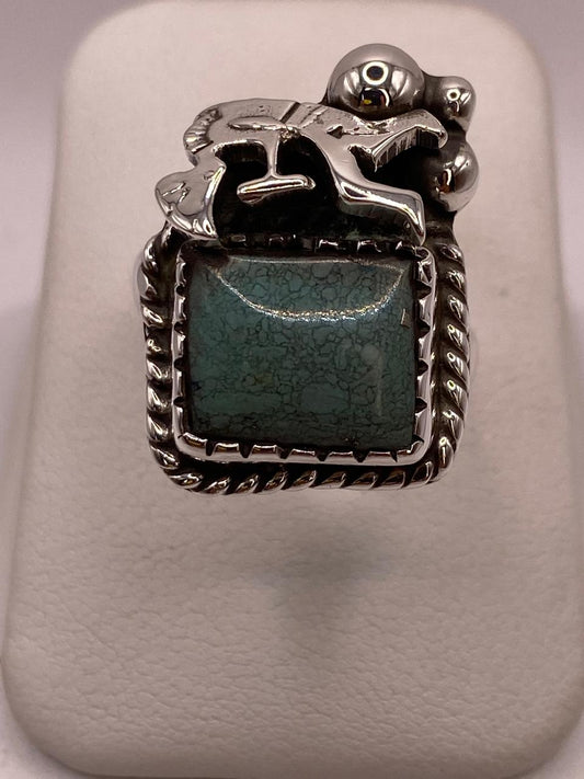 Anillo de Turquesa con Figura Prehispánica en Plata .925 — detalle de acabado