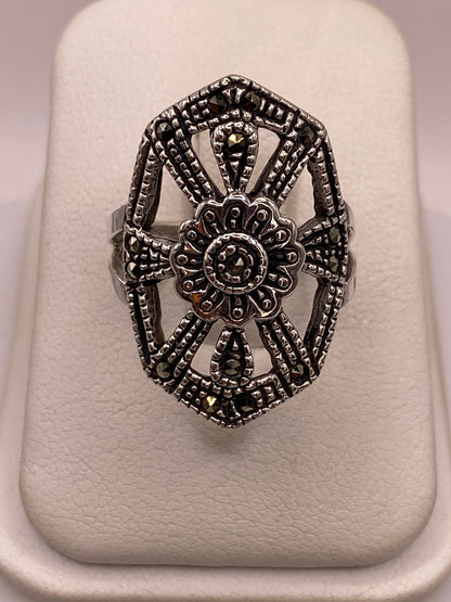 Anillo Vintage Art Deco con Marquesitas en Plata Ley 925, vista frontal