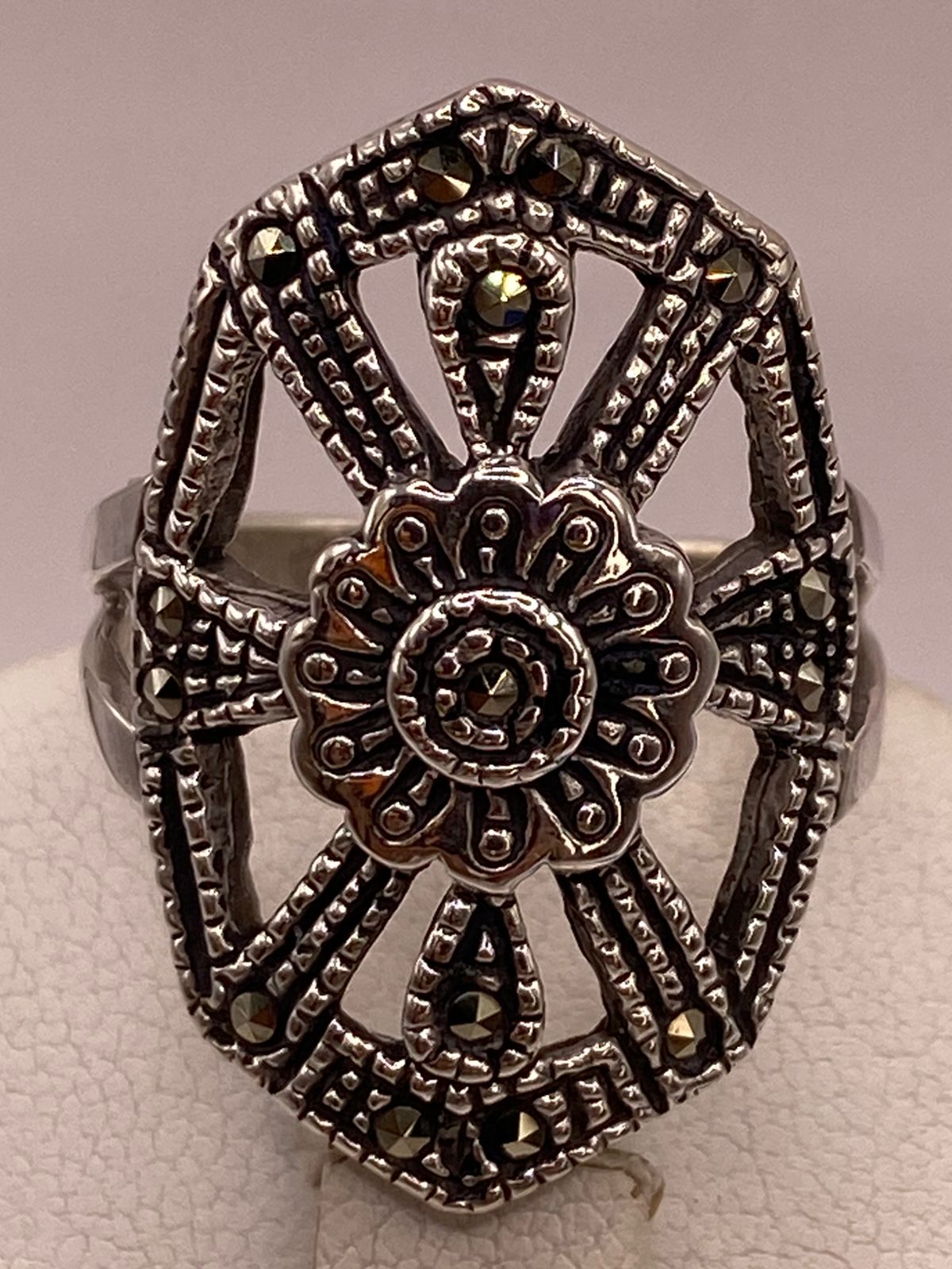 Anillo Vintage Art Deco con Marquesitas en Plata Ley 925, sello de autenticidad Plata Ley .925