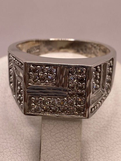 Anillo Vintage Elegante con Zirconias Brillantes en Plata Ley 925, sello de autenticidad Plata Ley .925