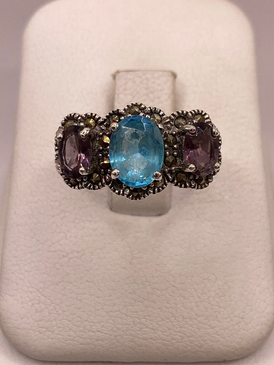 Anillo Vintage con Marquesitas y Zirconias Multicolor en Plata Ley 925, vista frontal