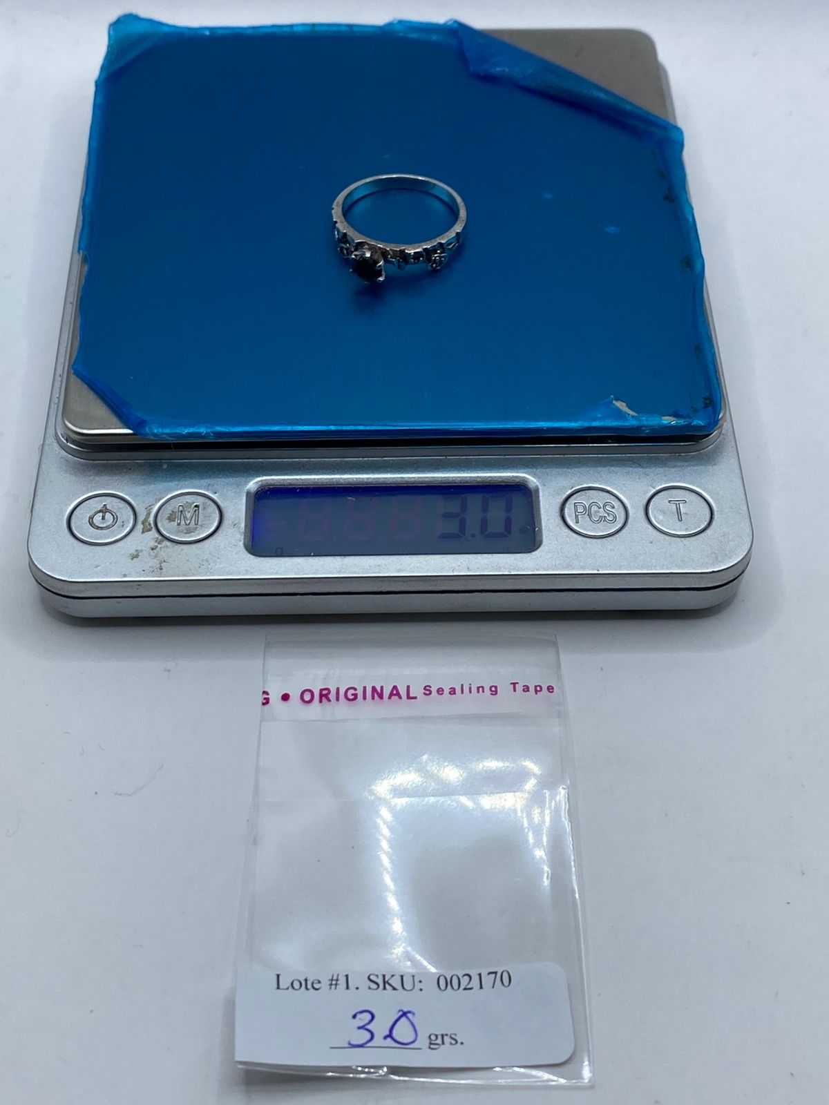 Anillo de Plata 925 con Circonia Negra — Vintage Artesanal Taxco, peso en gramos (báscula)