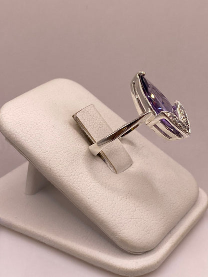 Anillo de Zirconia Púrpura Marquesa Plata Ley 925, vista lateral