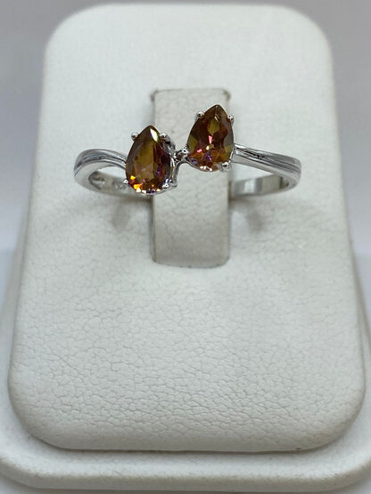 Anillo con Zirconias Color Ámbar en Plata 925, vista posterior