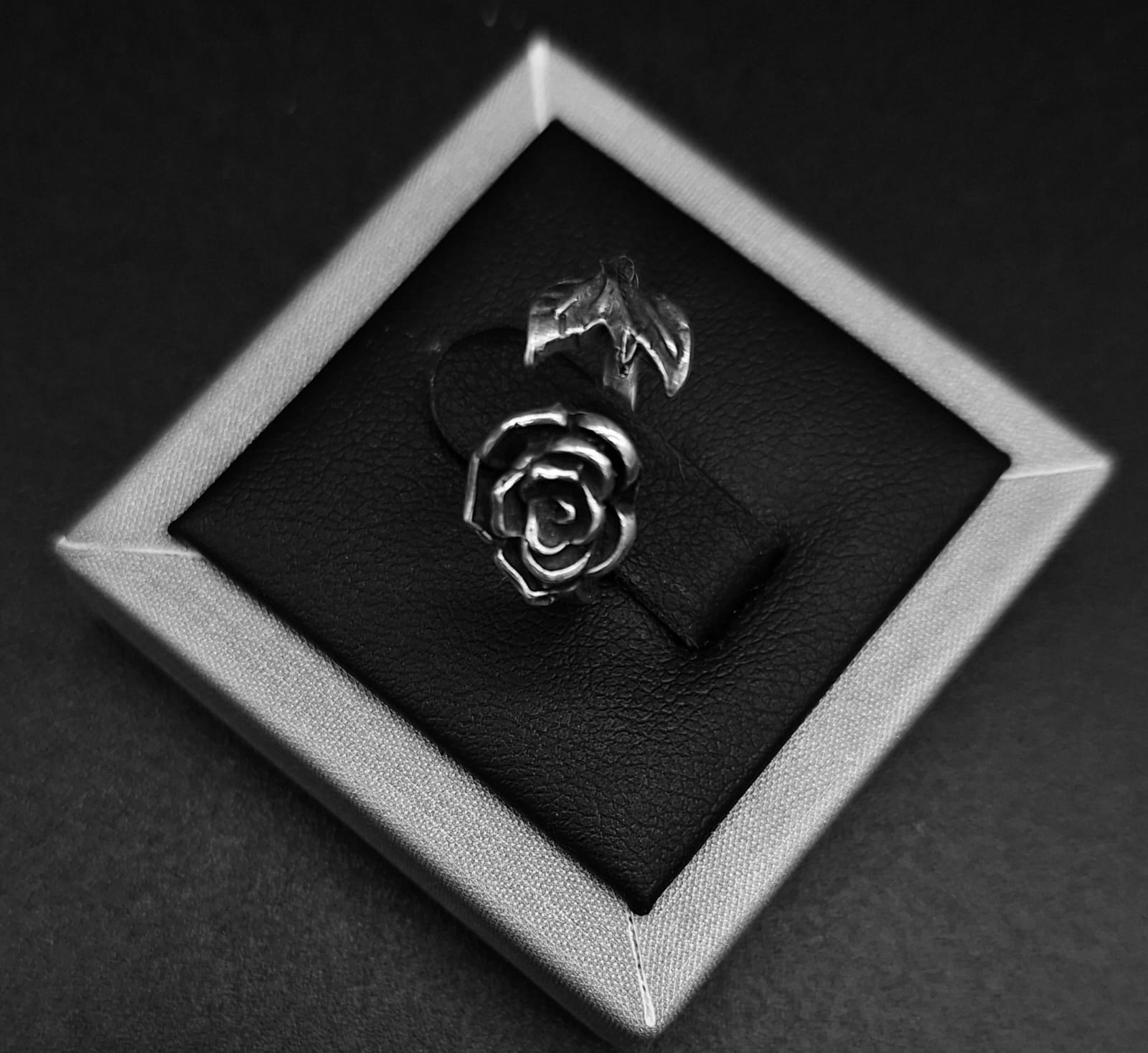 Anillo Plata Ley 925 , Rosa, sello de autenticidad Plata Ley .925