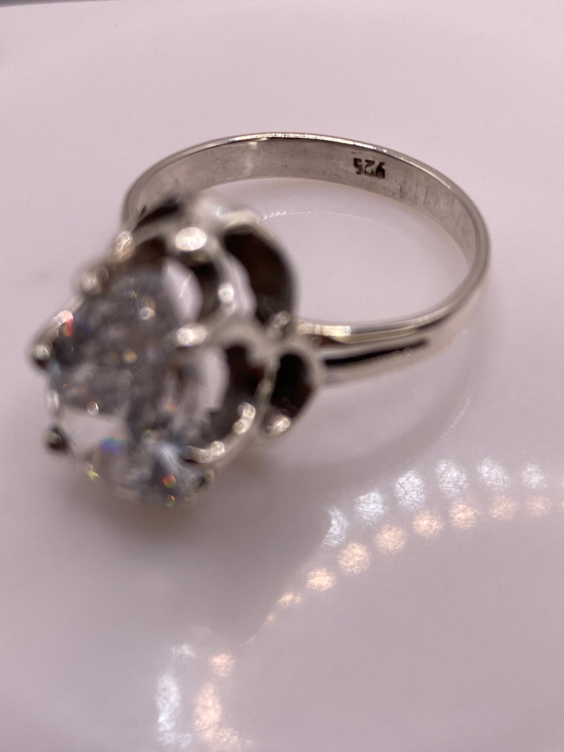 Anillo de Plata Solitario Lágrima con Circonia Blanca — foto 5