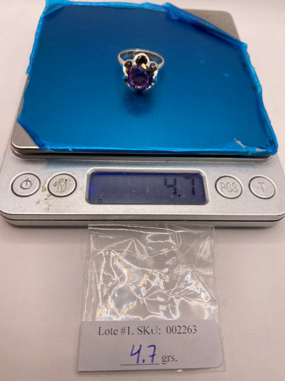 Anillo de Plata .925 Solitario con Circonia Morada Oval