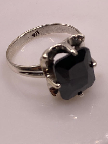 Anillo de Plata Solitario con Circonia Negra — Elegancia Clásica — foto 5