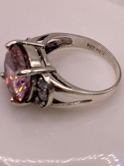 Anillo de Plata Ovalado con Circonias Púrpuras — Coctel Vintage — foto 5