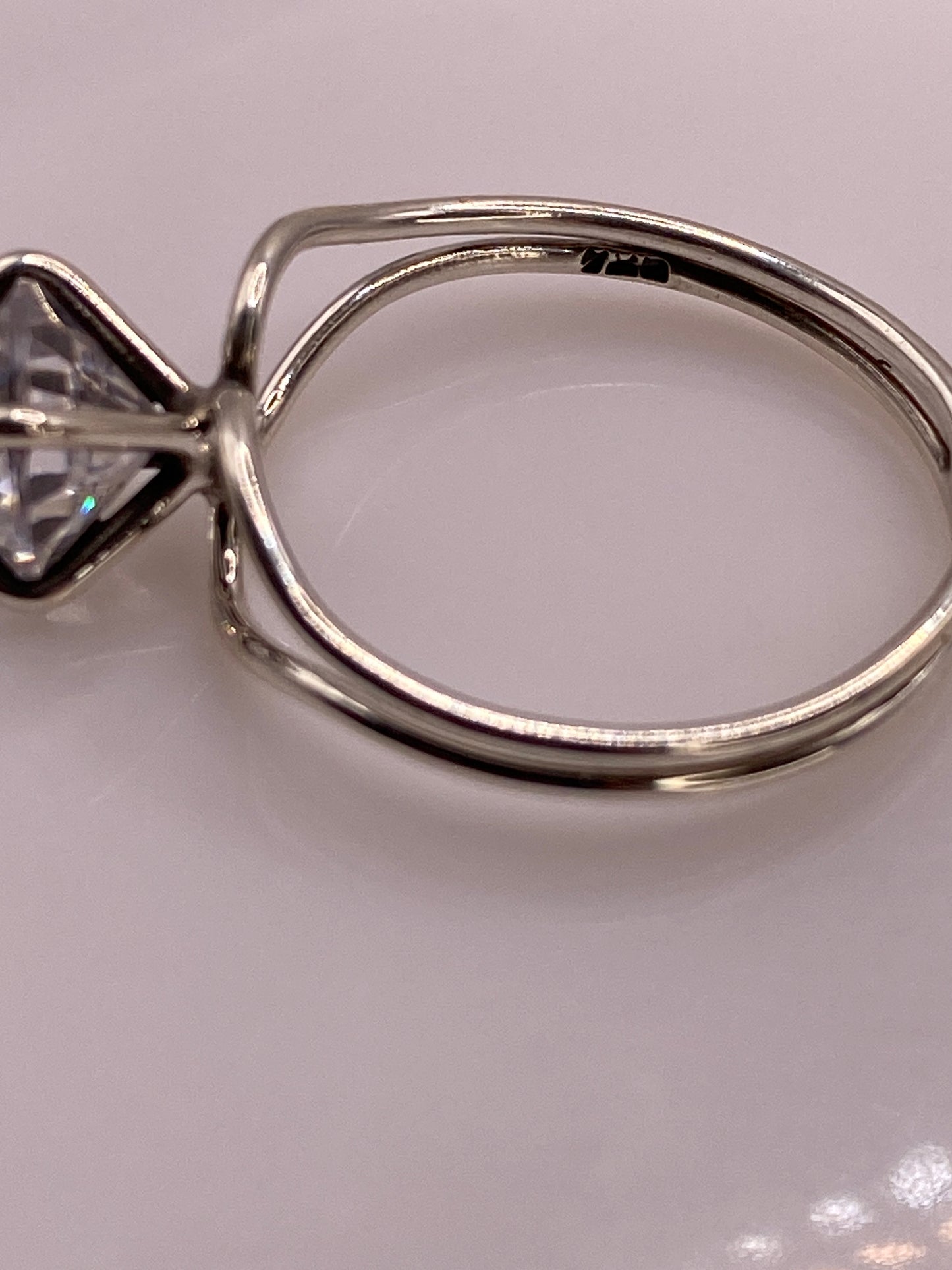 Anillo de Plata Solitario con Circonia — Elegancia Pura — foto 6