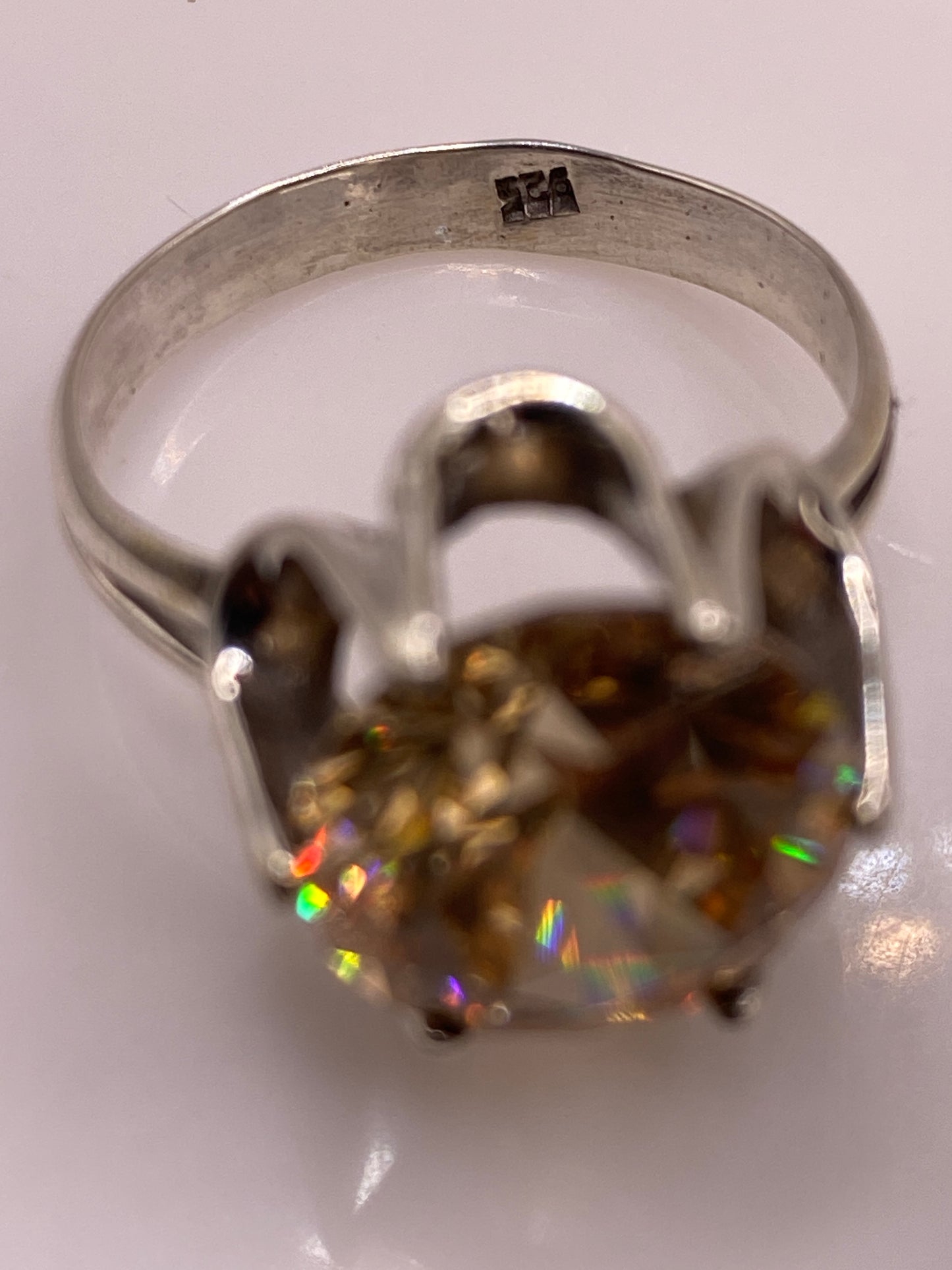 Anillo de Plata Solitario Circonia Champagne — Coctel Elegante — foto 5