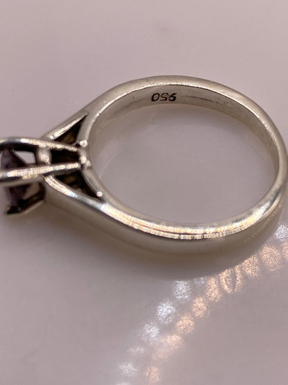 Anillo de Plata Solitario con Circonia Morada — Elegancia Pura — foto 6