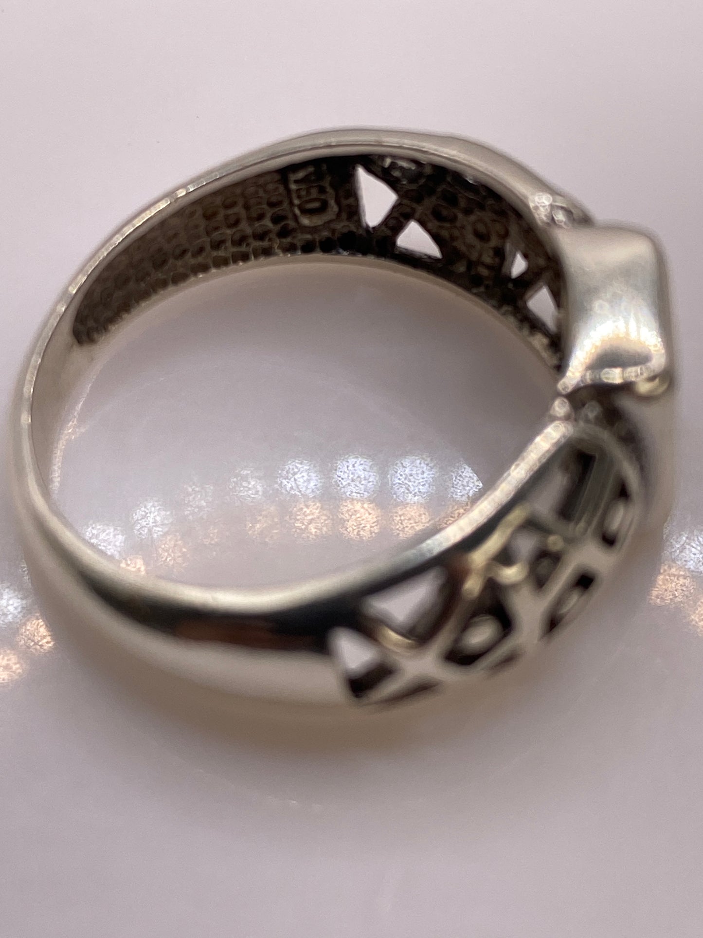 Anillo de Plata .925 Solitario con Circonia Ahumada — Elegancia Minimalista — foto 5