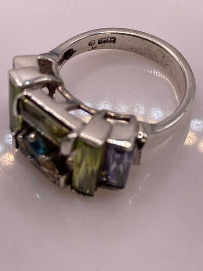 Anillo de Plata Solitario Multicolor con Circonias — Diseño Geométrico — foto 5