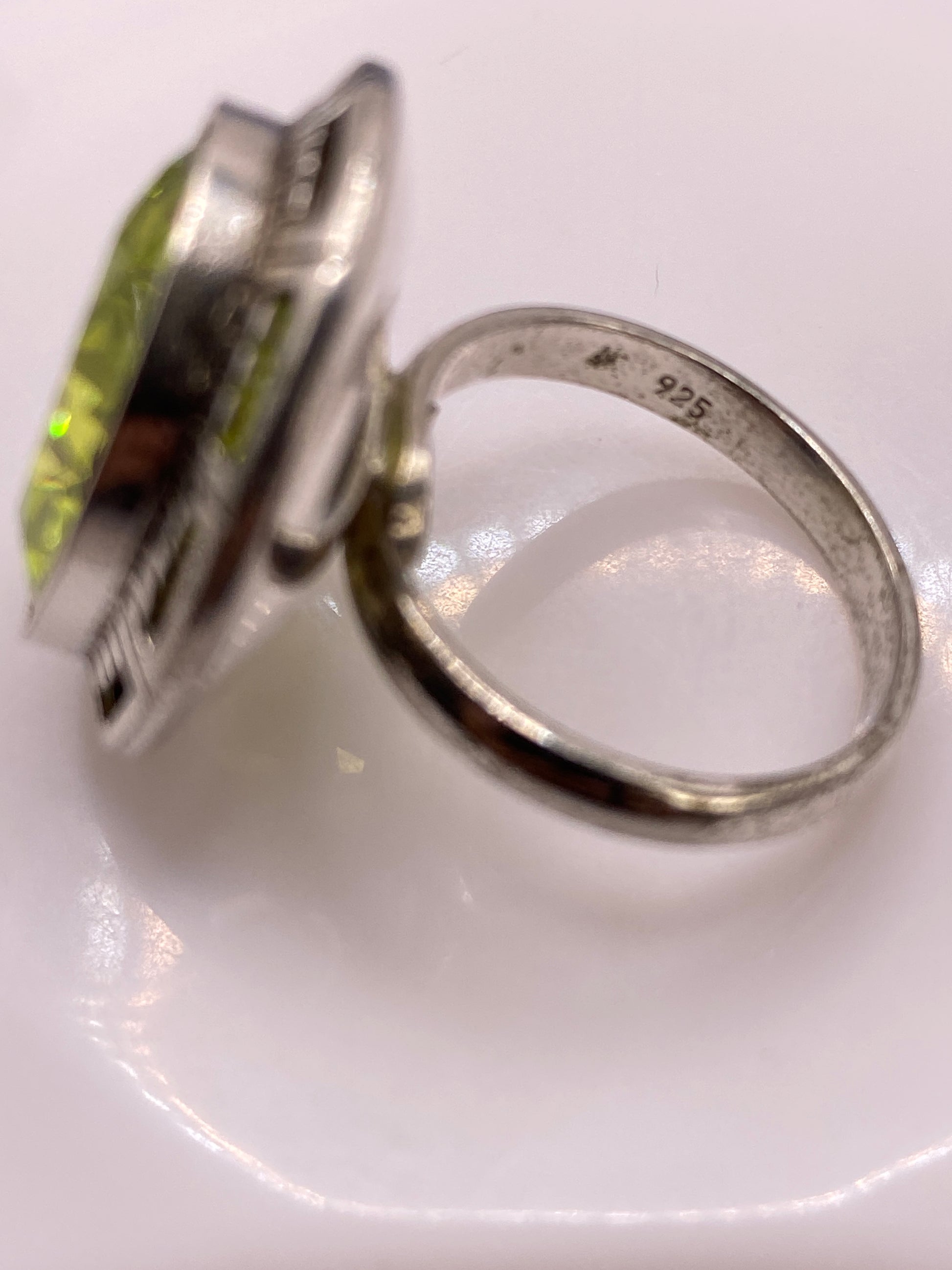 Anillo de Plata Solitario con Circonia Verde Limón — Ajustable — foto 5