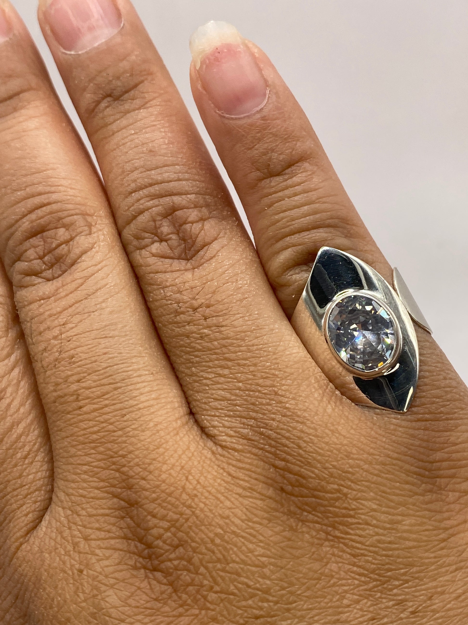 Anillo ajustable brillante pulido en Taxco con piedra cristalina de alta claridad