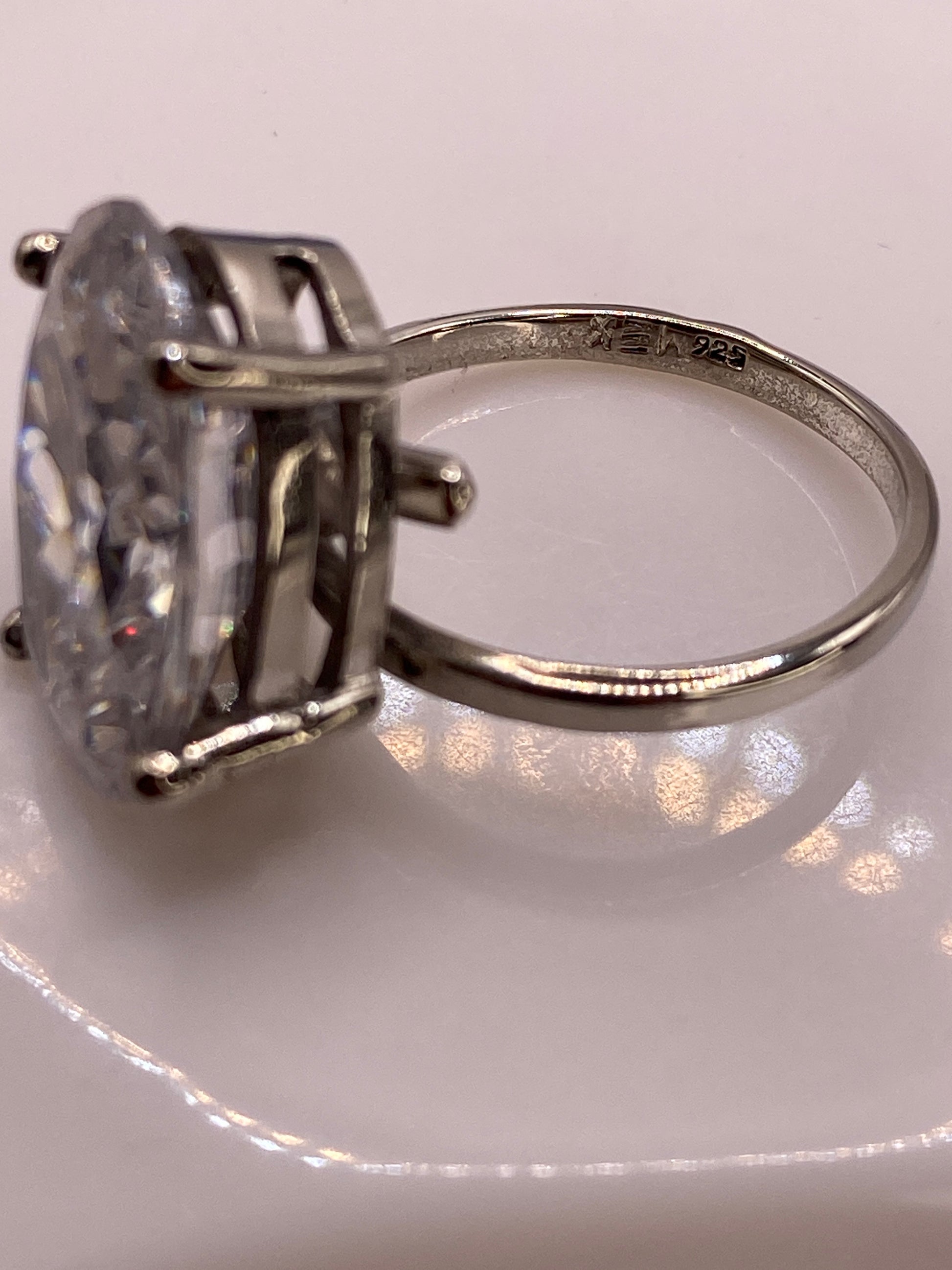 Anillo de Plata Solitario Circonia Blanca — Elegancia Atemporal — foto 5