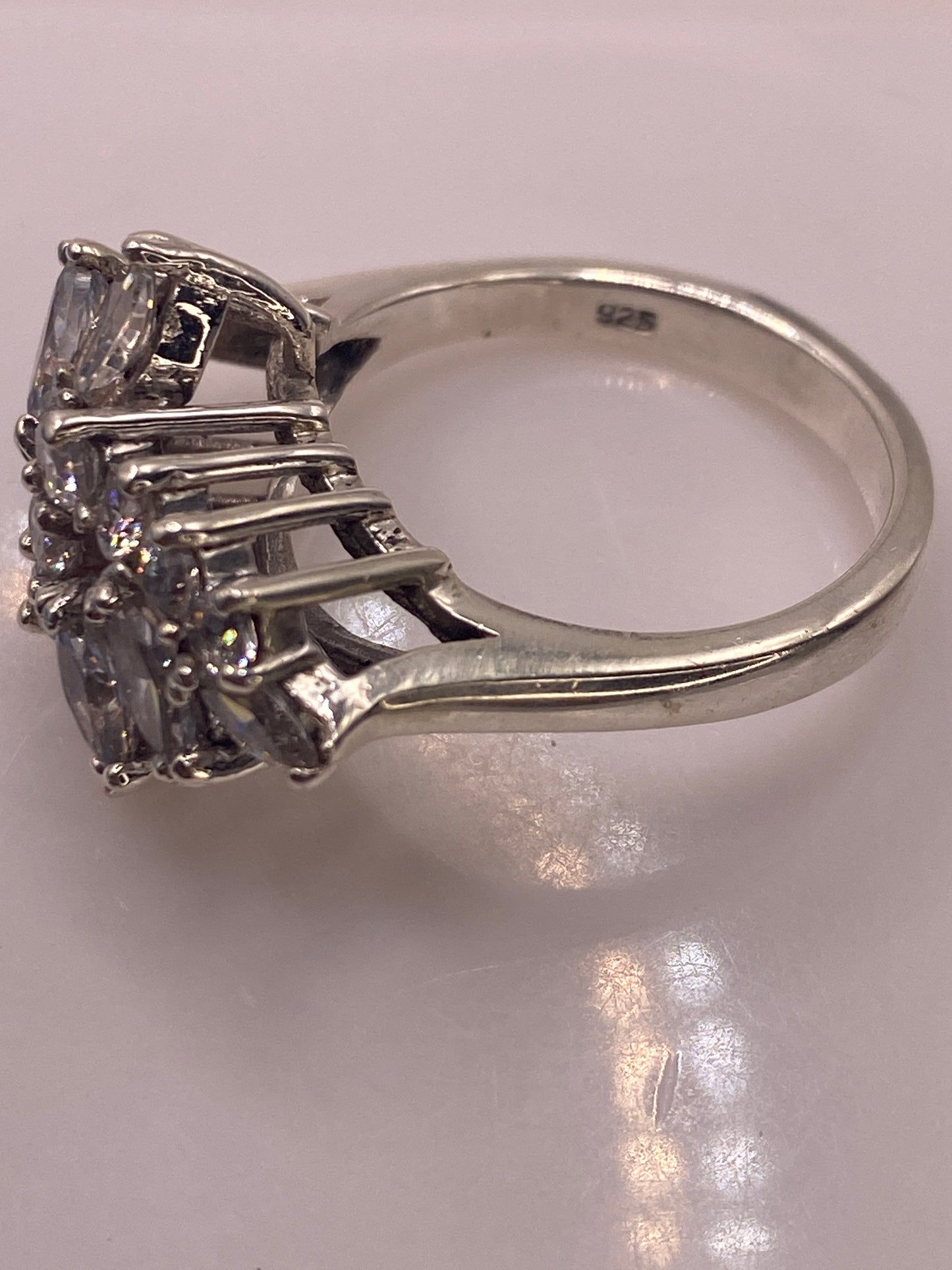 Anillo de Plata .925 Solitario con Circonia Blanca — Coctel Elegante — foto 6