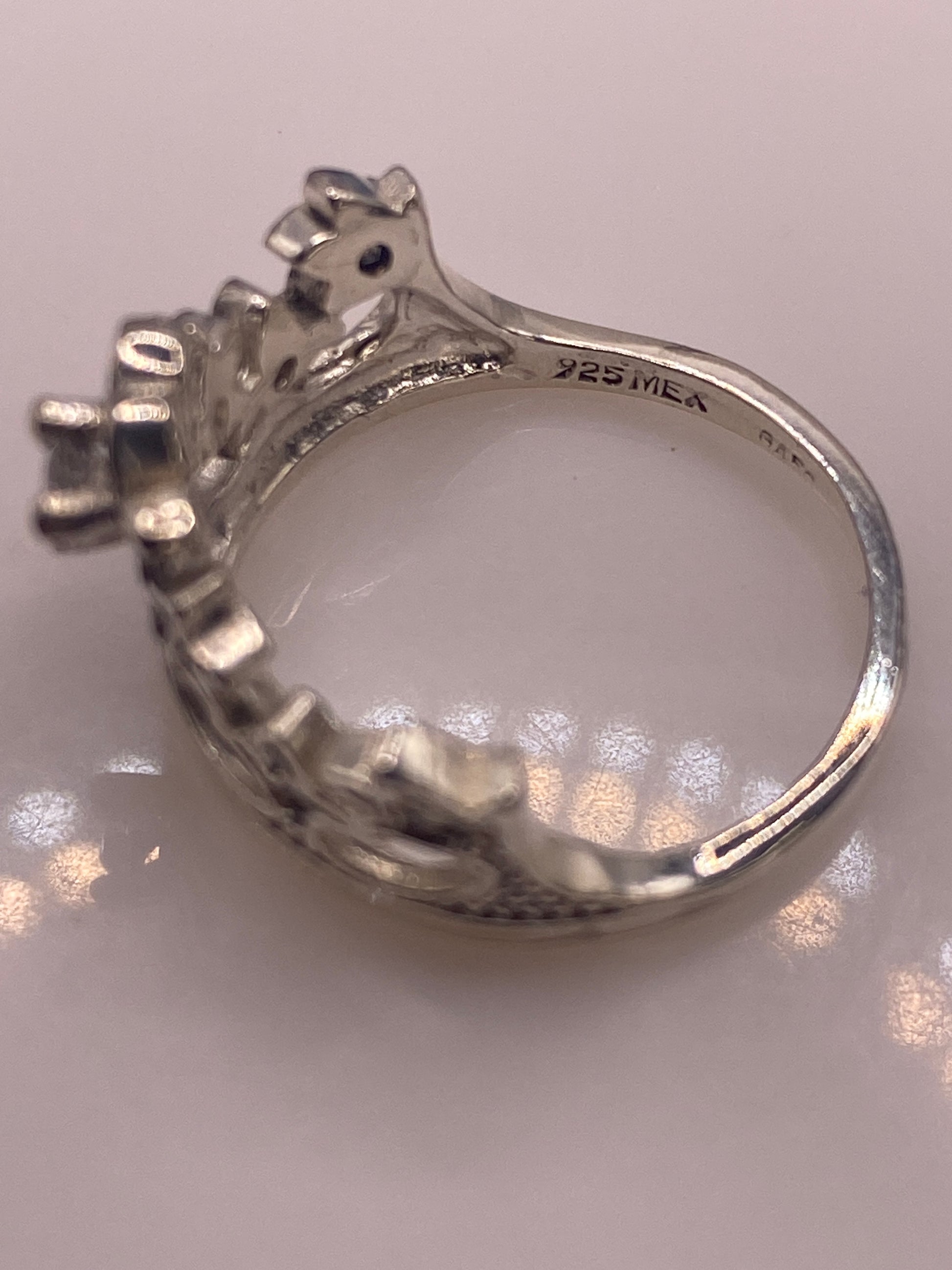Anillo de Plata Solitario con Circonia Blanca — Diseño Étnicos — foto 5