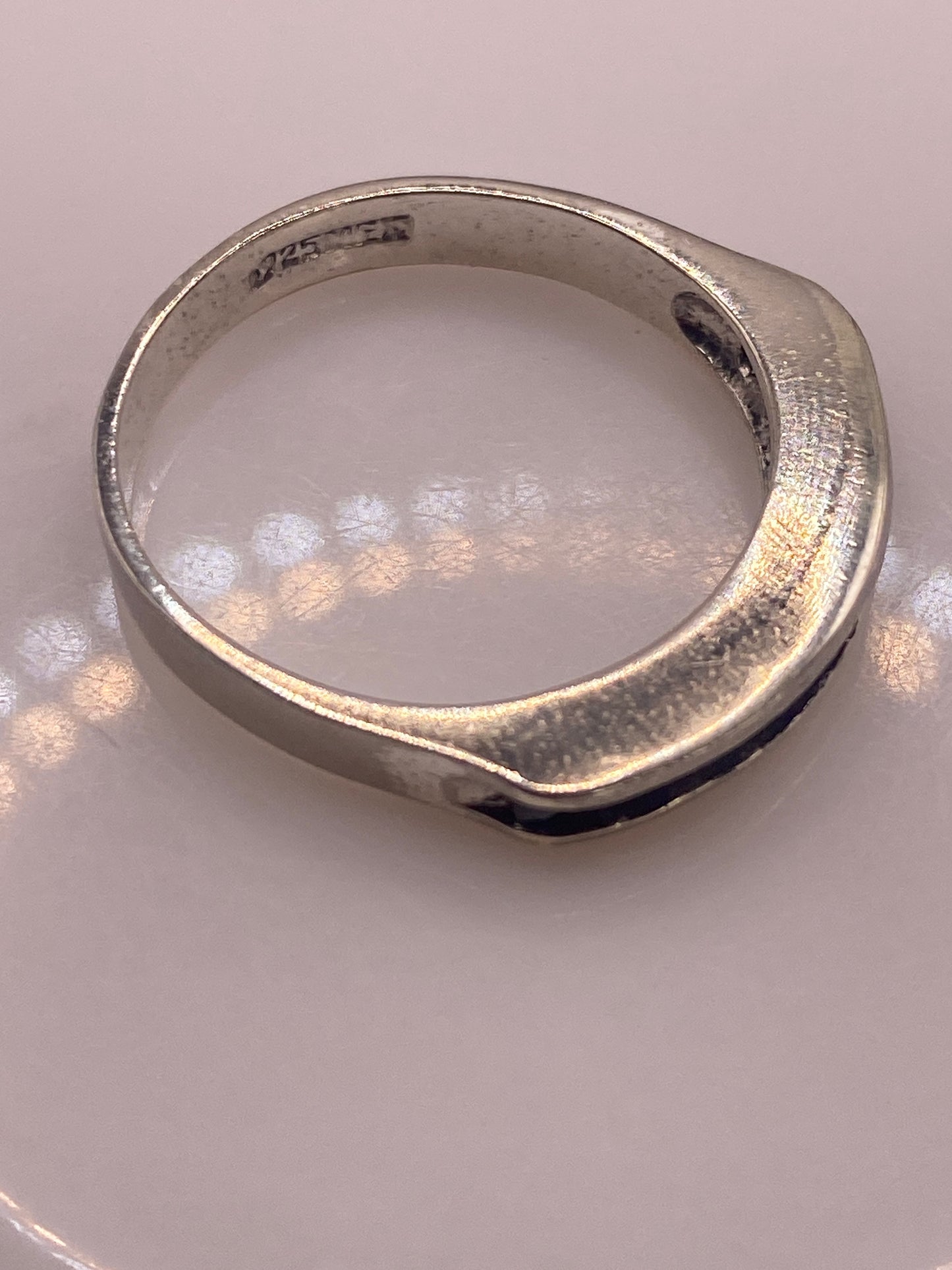 Anillo de Plata con Circonia Negra — Banda Elegante Taxco — foto 5