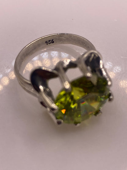Anillo de Plata Solitario con Circonia Verde Limón — Coctel Brillante — foto 5