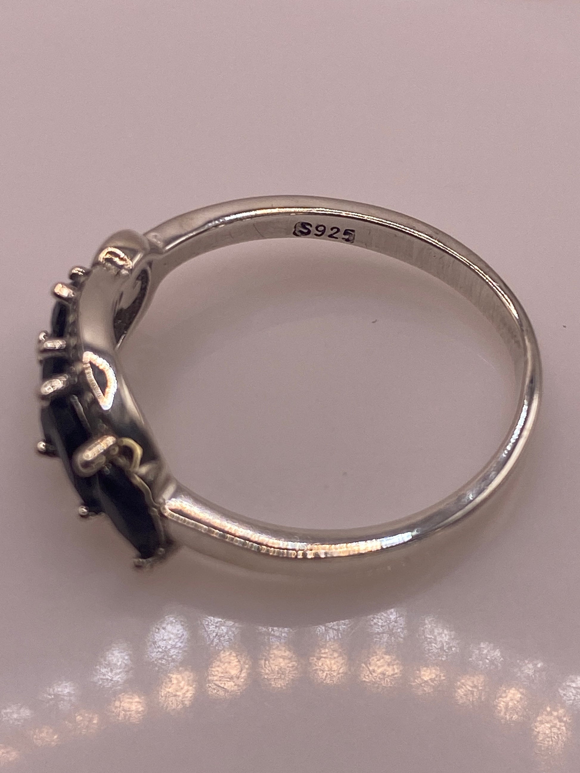 Anillo de Plata Vintage con Circonias Negras — Coctel Elegante — foto 5