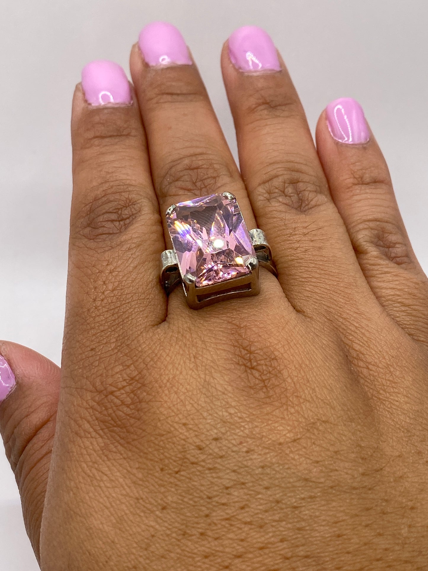 Sello 925 en la banda interna del anillo de plata auténtica