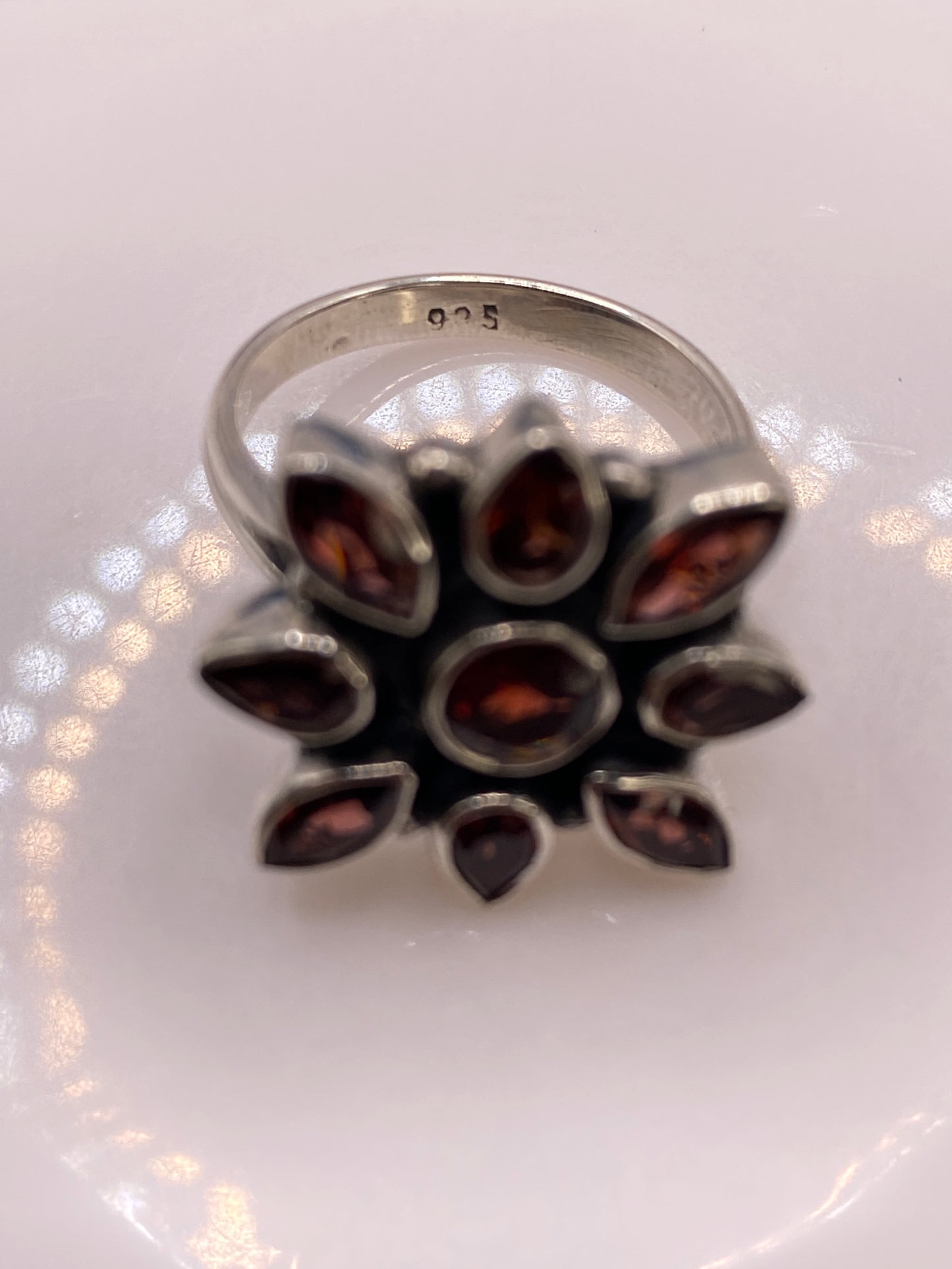Anillo de Plata Floral con Circonias — Coctel Elegante — foto 5