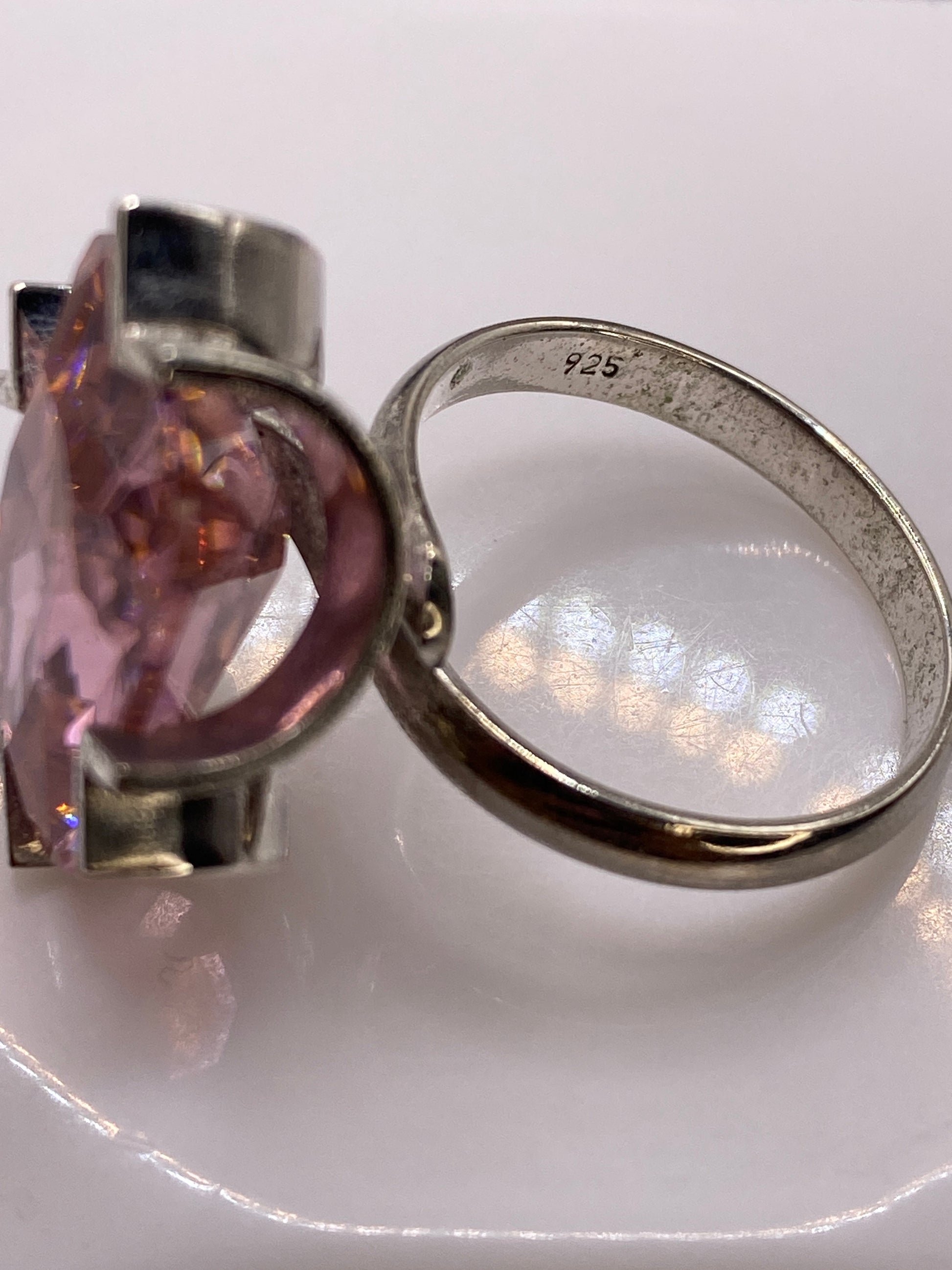 Anillo de Plata Circonia Rosa Ajustable — Coctel Elegante — foto 5