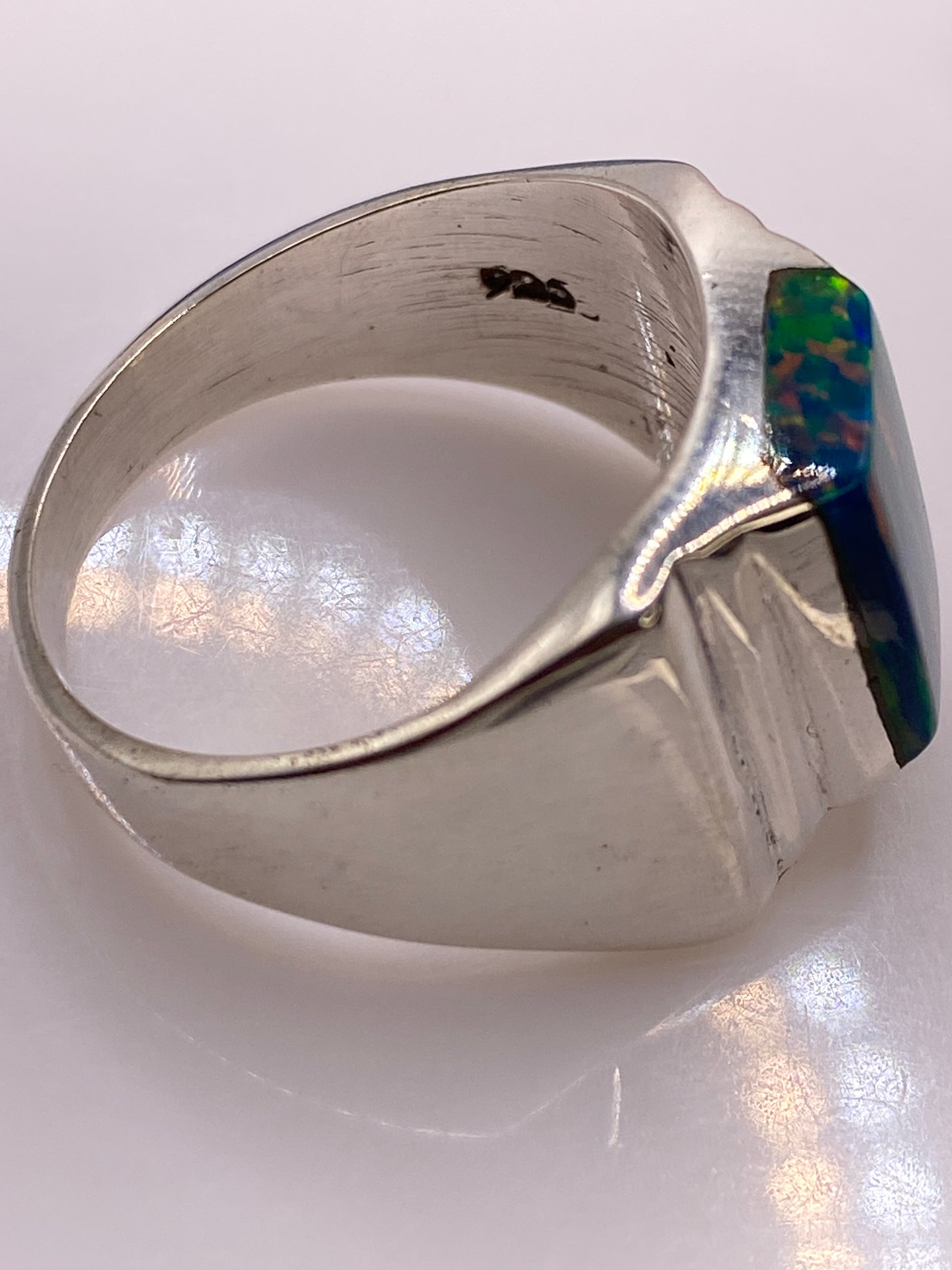 Anillo Plata Ópalo de Fuego Multicolor — Geométrico Moderno — foto 5