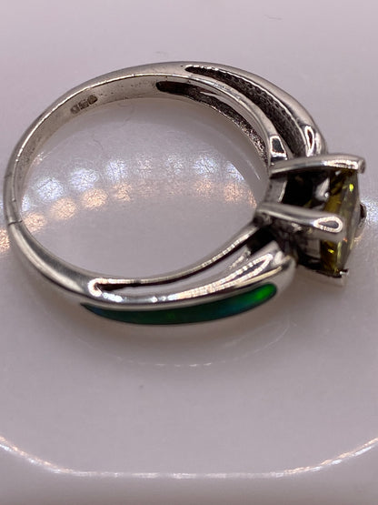 Anillo Solitario de Plata Ópalo de Fuego Multicolor — Diseño Moderno — foto 5