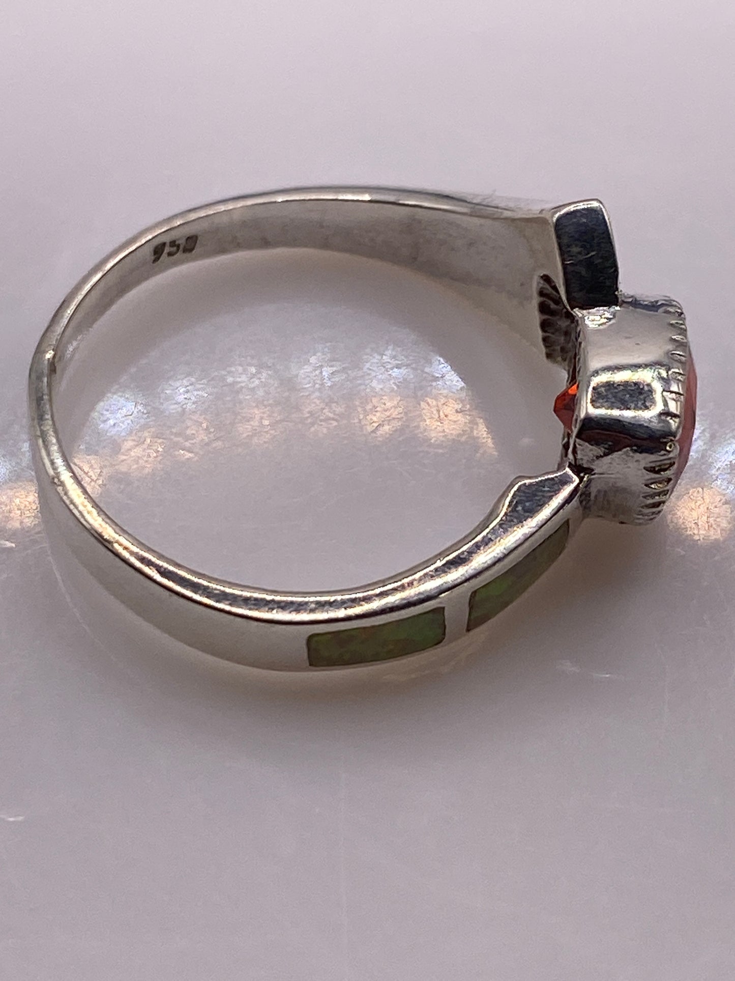 Anillo de Plata .950 Circonia Roja Asimétrico — Cocktail — foto 5