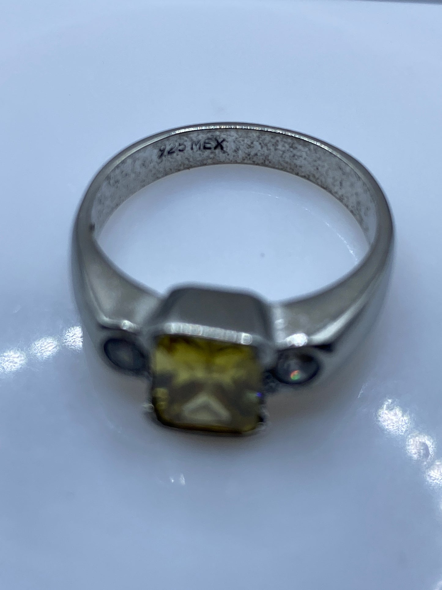 Anillo de Plata Circonia Amarilla — Solitario Moderno — foto 5