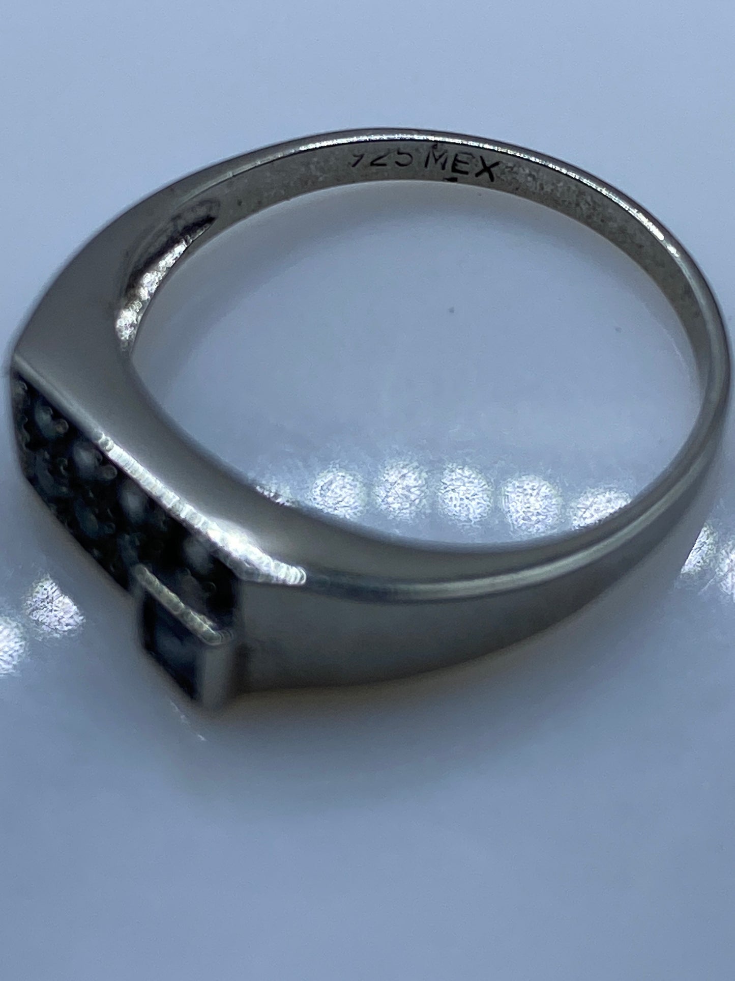 Anillo de Plata Circonia Blanca Minimalista Unisex — foto 5