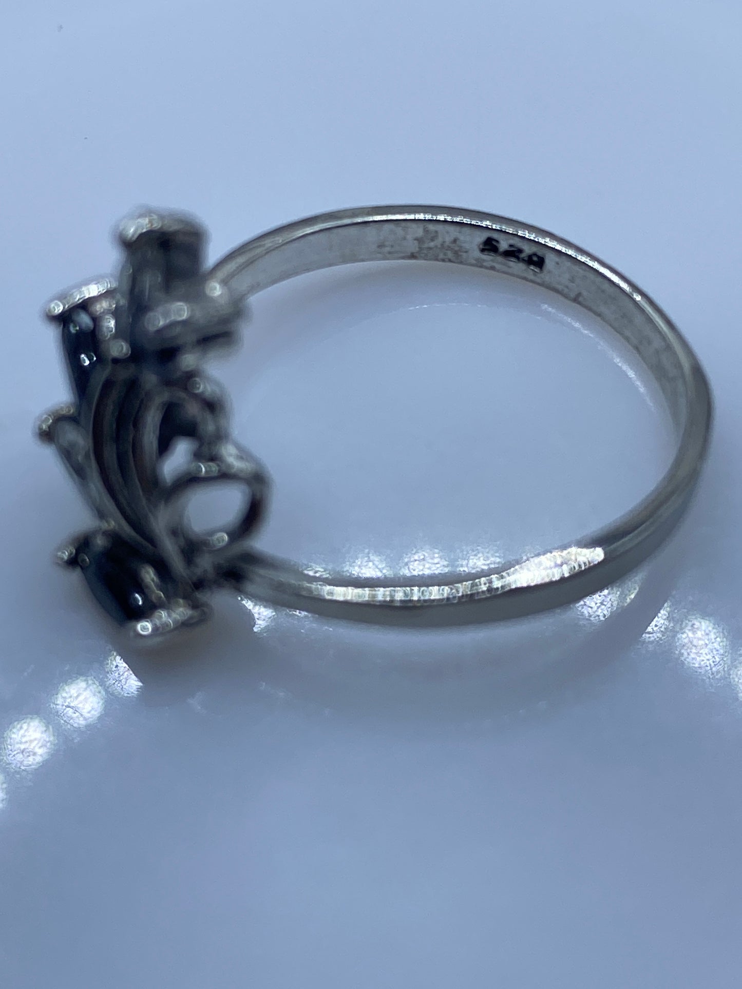 Anillo Plata Circonia Negra Solitario — Elegancia Minimalista — foto 5