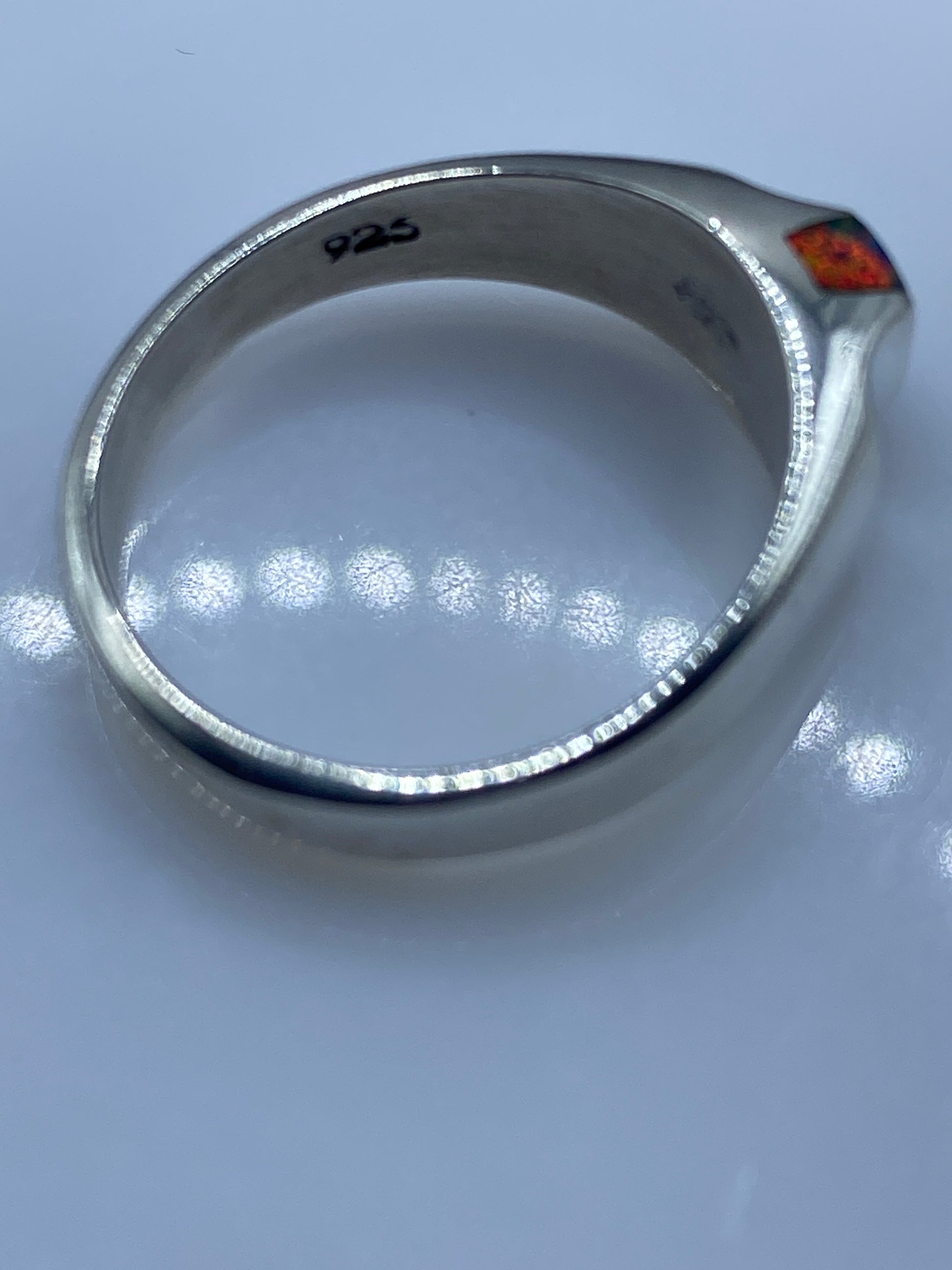 Anillo de Plata Ópalo de Fuego Azul — Solitario Moderno — foto 5