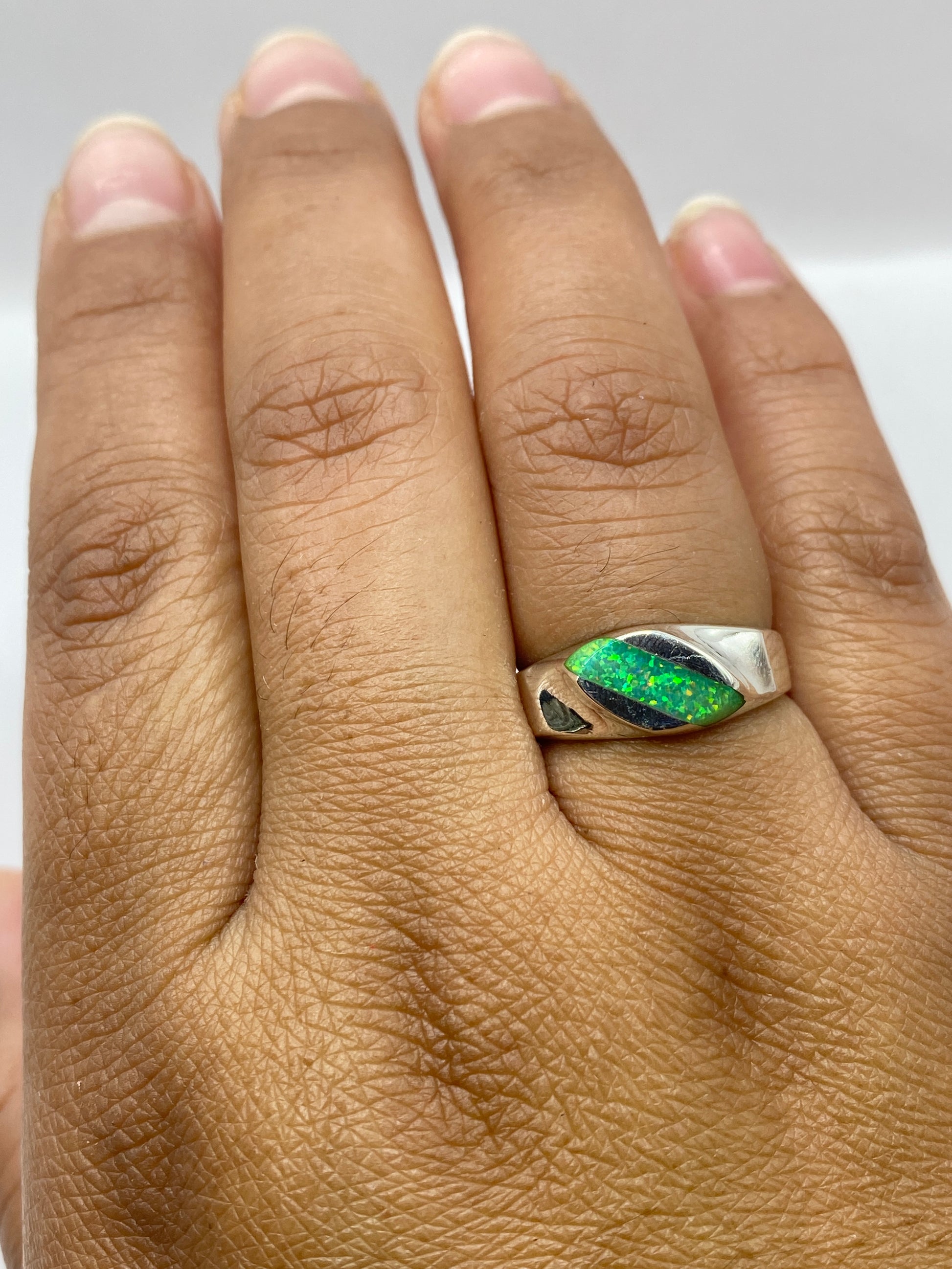 Sello 950 MEXICO en el interior del anillo de plata auténtica