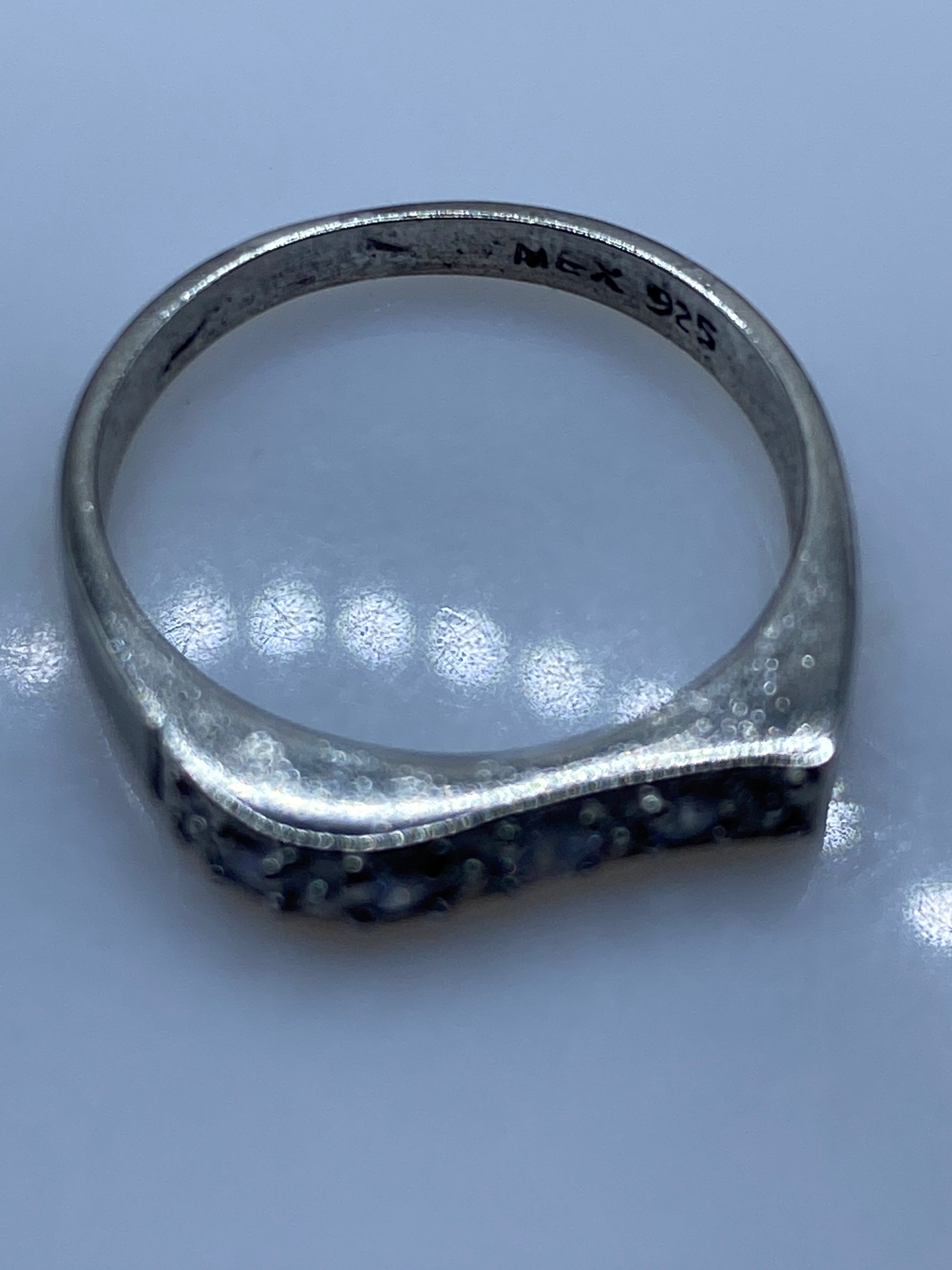 Anillo Solitario Plata Circonia Blanca — Diseño Minimalista — foto 5