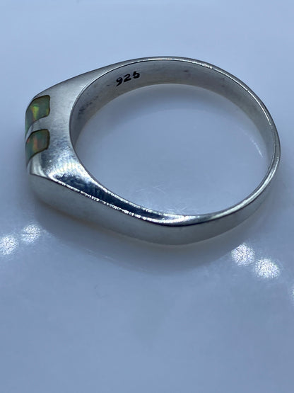 Anillo de Plata con Ópalo de Fuego Multicolor — Diseño Moderno — foto 5