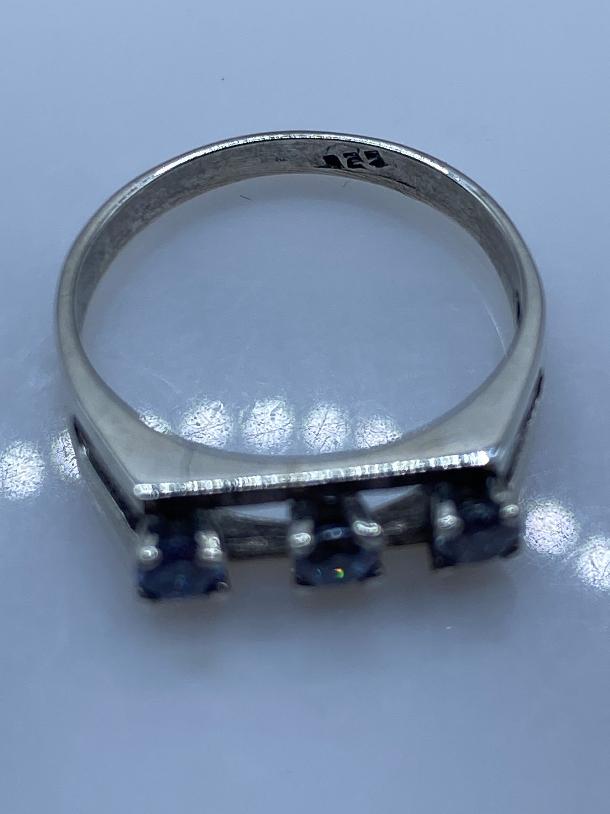 Anillo de Plata Minimalista con Circonia — Solitario Delicado — foto 5