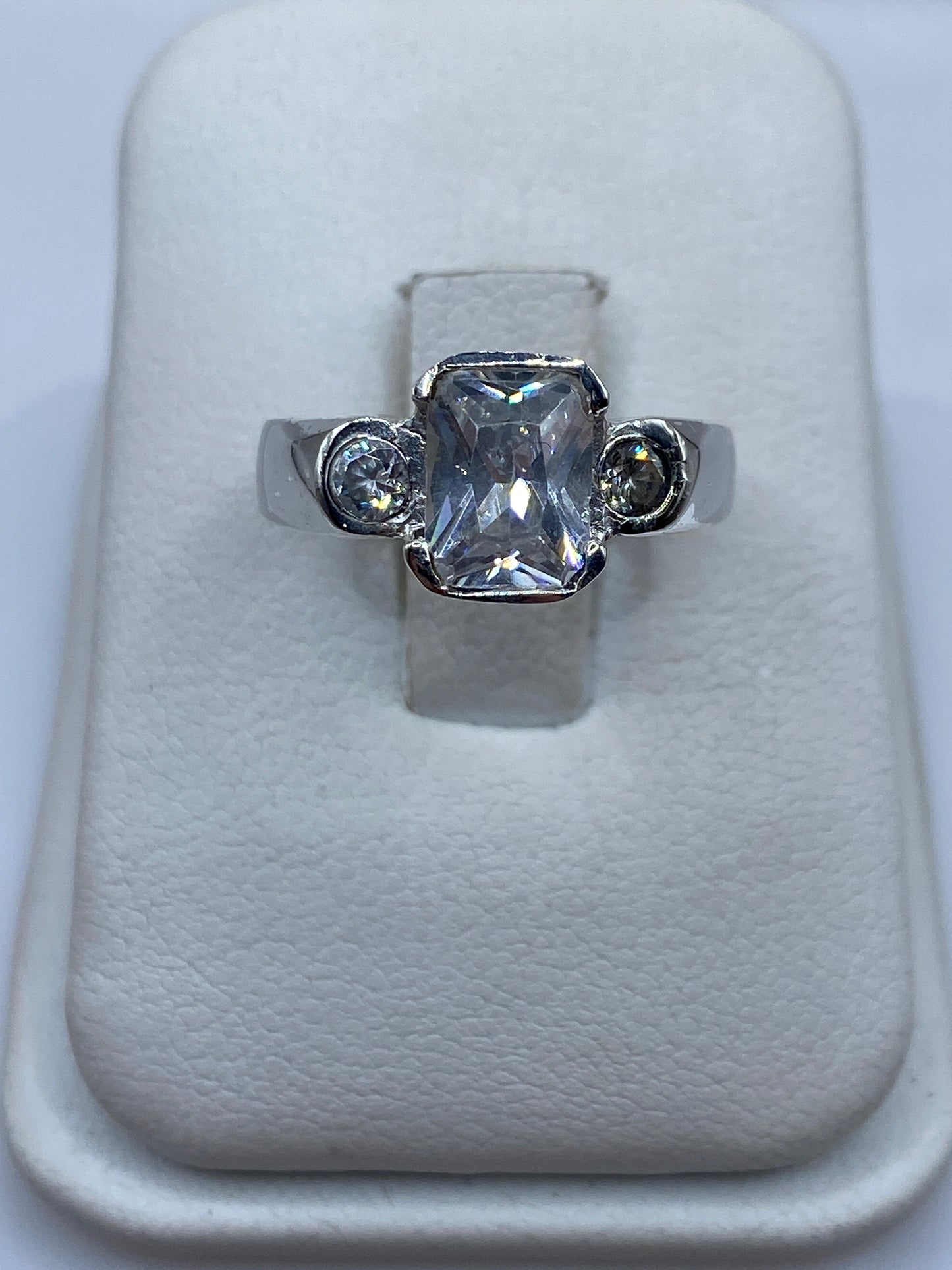 Anillo de Plata Solitario Circonia Blanca — Clásico Taxco — foto 1