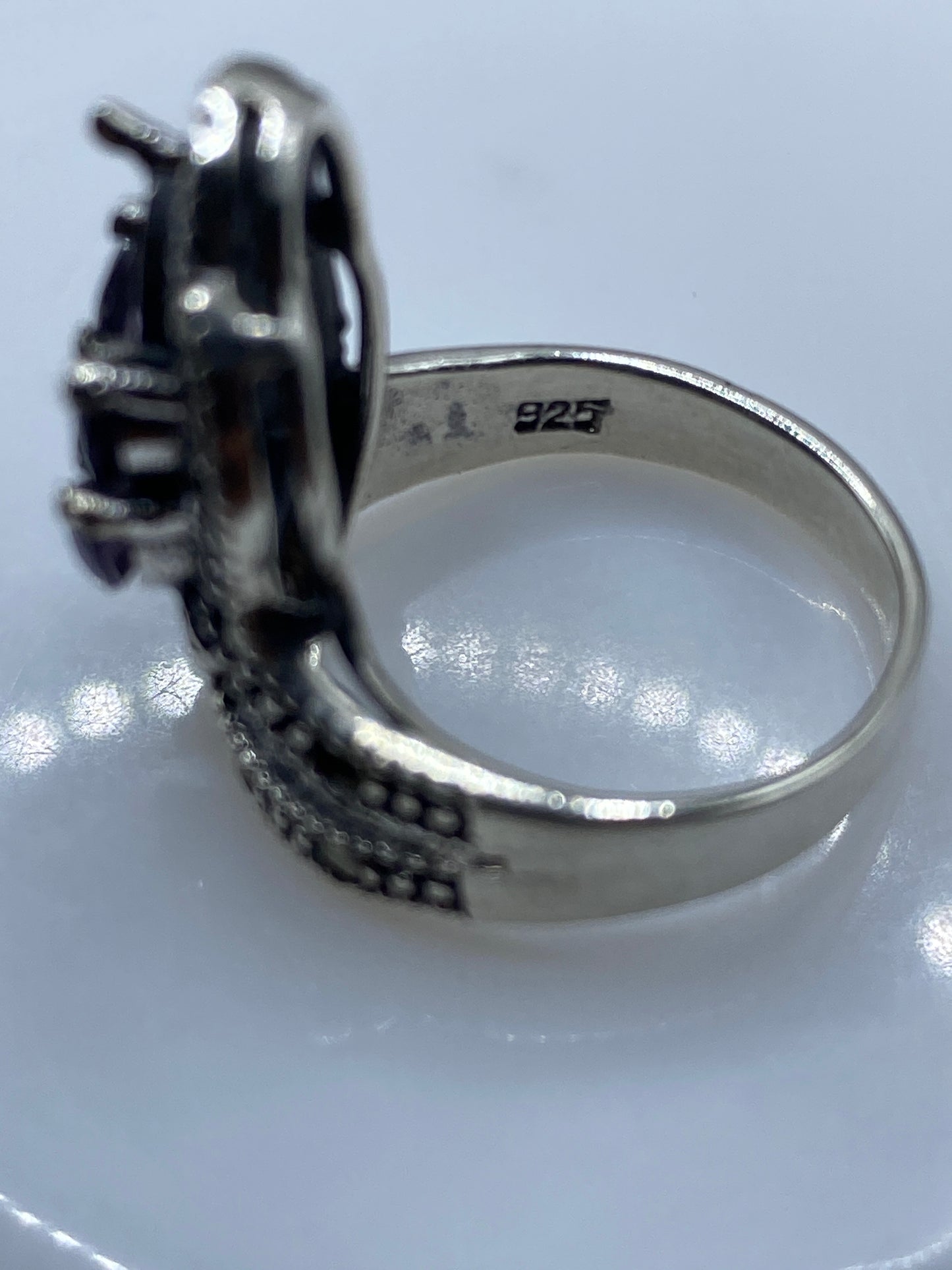 Anillo Solitario Plata Circonia Morada — Elegancia Pura — foto 5