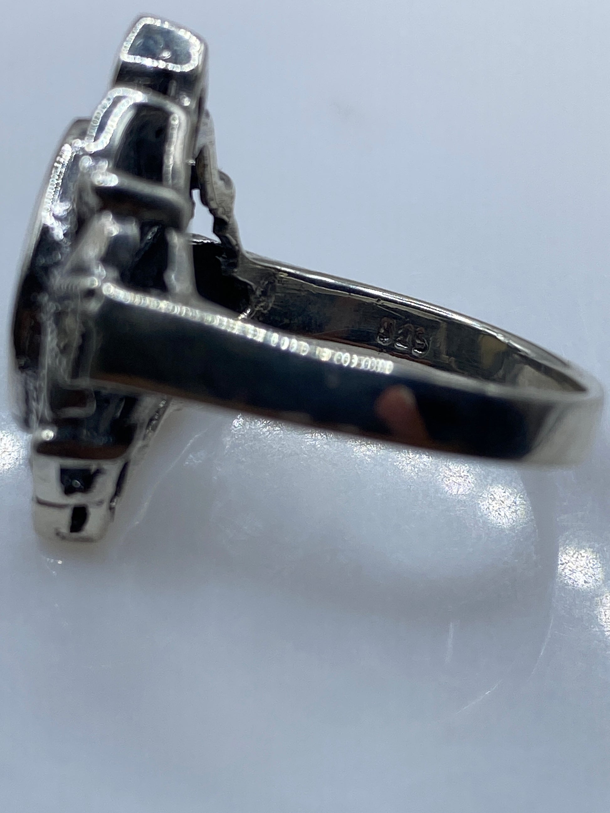 Anillo de Plata Vintage con Piedra Natural — Diseño Ornamental — foto 5