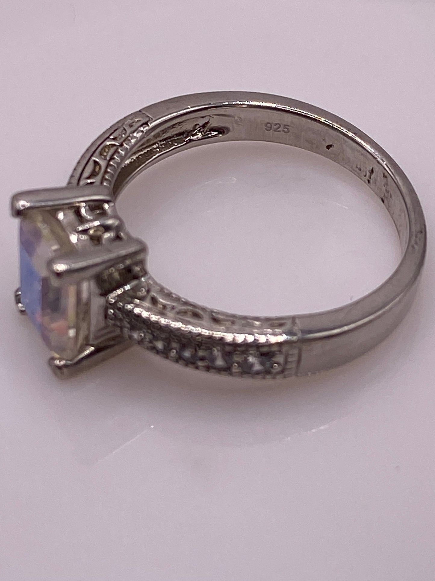 Anillo de Plata Solitario Circonia Multicolor — Brillo Infinito — foto 5