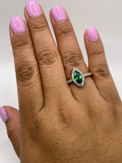 Sello .925 en la banda del anillo hecho en Taxco, México