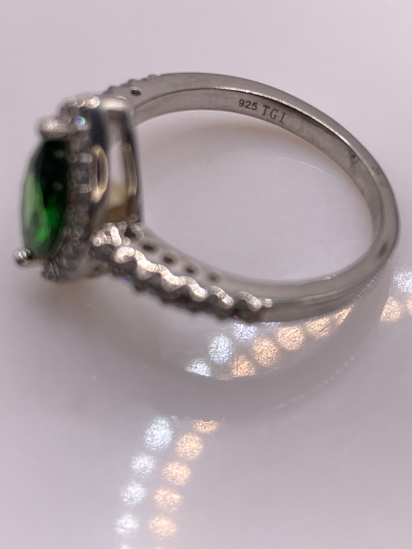 Anillo de Plata Circonia Verde Marquesa — Solitario Elegante — foto 6