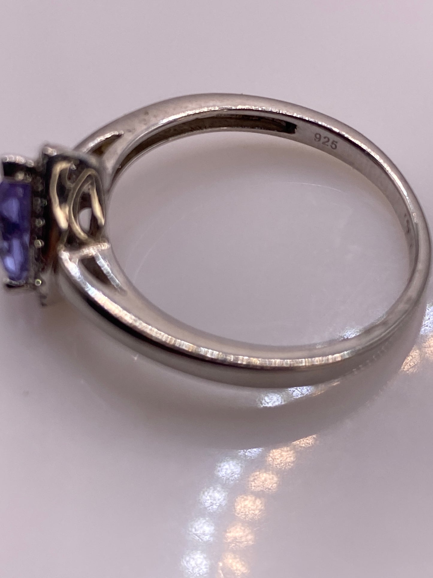 Anillo de Plata Circonia Morada Pera — Solitario Elegante — foto 5
