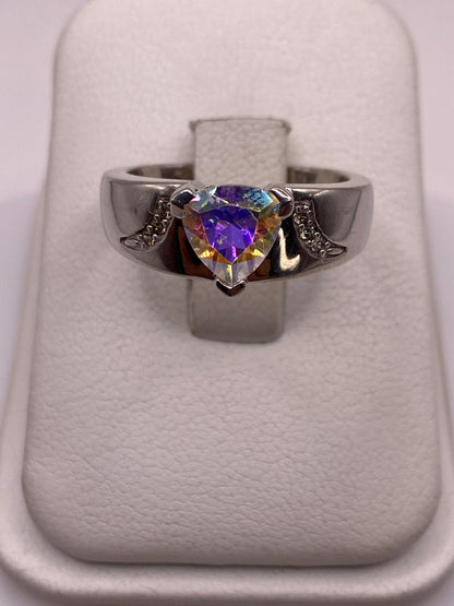 Anillo solitario de plata .925 con circonia multicolor en caja de presentación blanca