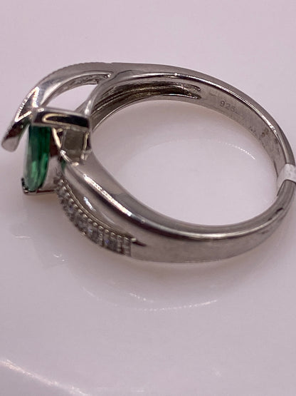Anillo de Plata Solitario Circonia Verde — Elegancia Minimalista — foto 5